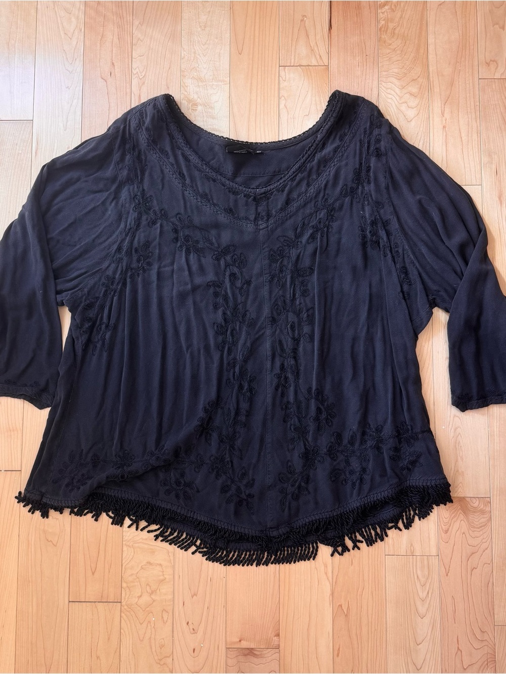 Black Bohemian Fringe Shirt with Embroidery Size 4X